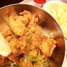 Two guys' quest to find the world's best fried chicken. Angry Chicken Restaurant Review By Bezahlenbitte