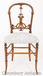 Uk based antique oak furniture offers variety of antique chairs such as a circa 1700 walnut upholstered chair with exceptional colour and original patina. Victorian Walnut Chair 1860 Antique Chairs
