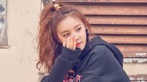 Whilst her mother was pregnant with her, she would often use mp3 players and let her listen to all kinds of music. Yuqi G I Dle 4k 21267