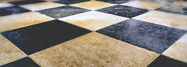 Realizzazione di pavimenti ad intarsio con materiali pregiati, dal marmo alla pietra, con finiture speciali mediante macchinari di ultima generazione. Recupero Pavimenti Antichi Come Farli Risplendere Pulizie Bibo