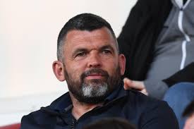 Queen's Park in 'advanced talks' with Davidson over becoming next boss