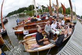 02 51 81 87 10. Se La Couler Douce Aux Bords De L Erdre La Chapelle Sur Erdre