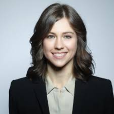 Laura Upton's Instagram, Twitter & Facebook