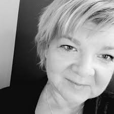 Amazon.com: Super Amoeba: Squish, Book 1 (Audible Audio Edition): Jennifer  L. Holm, Matthew Holm, Mary Dilts, Jorjeana Marie, Rob Shapiro, Maxwell  Glick, Andrea Emmes, Kirby Heyborne, Marc Cashman, Mark Deakins, Fred  Sanders,