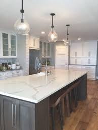 Black And White Quartz Slab Sparkling White Quartz Countertops Inspirations With Pros And Cons White Quartz Countertop Quartz Kitchen Countertops White Kitchen Countertops