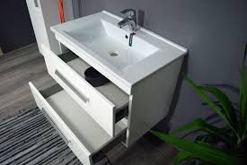 Our alfi brand fireclay trough sink offers a modern and roomy option for those looking for an extra long sink without compromising on style. D7y1bgbc10x0wm