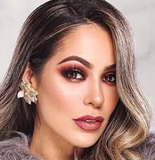 8 trucos de belleza para que el maquillaje sea a prueba de todo