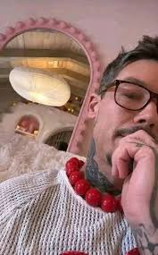 Should I get a neck tattoo?