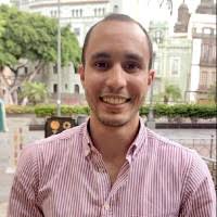 100+ perfiles de «Víctor Caballero»