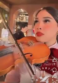 MARIACHI GAMMA DE JUAREZ...