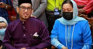 Nomee ashikin commenced her practice at kpj ampang puteri specialist hospital effective 1st march 2011. Ahmad Faizal Mengadap Sultan Petang Ini