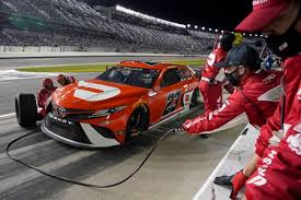 Today, they'll set the front row for the daytona 500. Bubba Wallace Daytona 500 Sleepers Racing On Dirt 10 Nascar Predictions For 2021 Mlive Com
