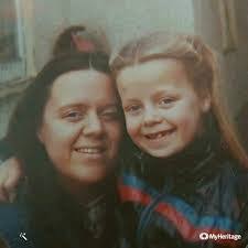 Daniel Burling's Instagram, Twitter & Facebook