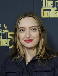 Francine Ware's Instagram, Twitter & Facebook