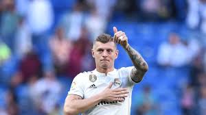 Toni Kroos Signs New Real Madrid Contract To 2023 Football News Sky Sports