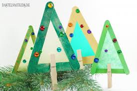 Kostenlos tannenbaum vorlagen zum ausdrucken & ausschneiden mit diesen vorlagen können sie ihre. Tannenbaum Basteln Mit Kindern Und Kleinkindern Bastelnmitkids