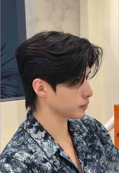 Phong cách của chúng tôi tóc nam thẳng | Edric Hair Studio