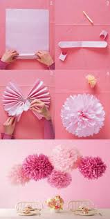 1001 Ideen Wie Sie Papierblumen Basteln Konnen 2019 Grosse Rosa Hangende Blumen Basteln Tisch Tischdeko Fruhlingsd Crafts Tissue Paper Flowers Tissue Pom Poms