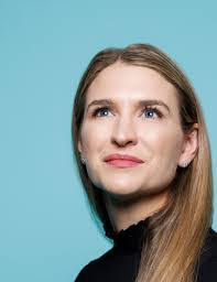 Jennifer Surface's Instagram, Twitter & Facebook