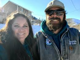 About 1 — Rancho Luna Lobos