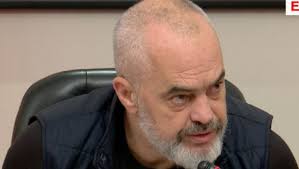 Inxhinieri shpërthen në akuza ndaj Ngjelës: Je sekser i sistemit të  drejtësisë. Avokati: Nxirre jashtë këtë maskara