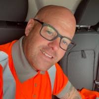 30+ "Marc Sutherland" profiles