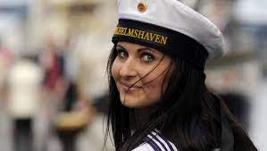 Matrosen kostüm damen blau weiss l leg avenue 85387. Sexy Matrosin Kostum Selber Machen Sat 1 Ratgeber