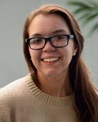 Erin Breen's Instagram, Twitter & Facebook