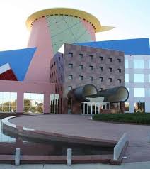 Arata Isozaki Team Disney Corporate Offices For Disney Near Orlando Florida Post Modern Architecture Architecture Modern Architecture