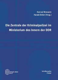 Hessisches ministerium des innern und für sport — das reichsministerium des innern — das reichsministerium des innern (rmi) war das innenministerium des deutschen reiches während. Die Zentrale Der Kriminalpolizei Im Ministerium Des Von Konrad Bressem Isbn 978 3 89574 990 2 Fachbuch Online Kaufen Lehmanns De