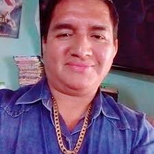 Comparto Jaguar cazando su presa bajo el agua 😯🐆💦👌🏼👇🏼 Dato  interesante: 🐆 El jaguar es el felino más grande y el depredador más feroz  del continente americano. 🐆 Y además es el