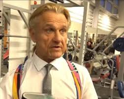 What is this hairstyle called? It's the LEGendary Tom Platz in the pictures  : r/malehairadvice