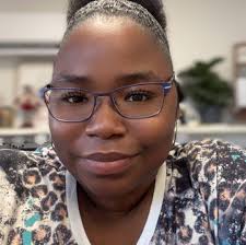 Any cake makers who can make me this cake?