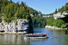 Photo Bateaux du Saut du Doubs croisiere promenade : Balade visite ...