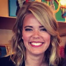 Caitlin Tucker (@caituck)