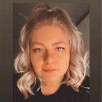 Sarah Feldmeier's Instagram, Twitter & Facebook