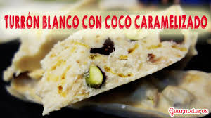 Turron De Chocolate Blanco Con Coco Caramelizado Y Pistachos Receta Sos Turron De Chocolate Receta De Turron Chocolate