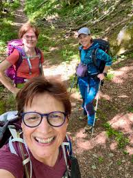 tempo di ciaspole, tempo di neve e di camino acceso domenica 19 gennaio  tutto questo al monte Fumaiolo info 3495857055