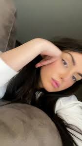 Raquel Celaya's Instagram, Twitter & Facebook