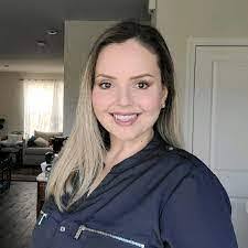 Heidi Maples's Instagram, Twitter & Facebook