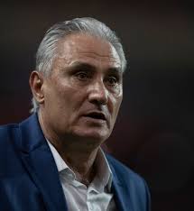 Racha expõe dúvida sobre futuro do beach tênis