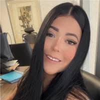 80+ perfiles de «Karla Rincón»