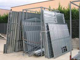 Semplice da montare con manuale e kit di montaggio in dotazione. Box Lamiera Zincata Bedendo Prefabbricati In Acciaio Strutture E Costruzioni Metalliche Box Auto E Garage Prefabbricati Box E Casette Giardino Capannoni Agricoli E Industriali Magazzini