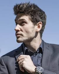 That was the First Spicy Boulder-Challenge of the Year! Short but Gold! 😂  Succes or Failed? • • #spicy #boulder #problem #solution #funny #upsidedown  #fail #challenge #climb #gym #monkey #bouldergym #2020