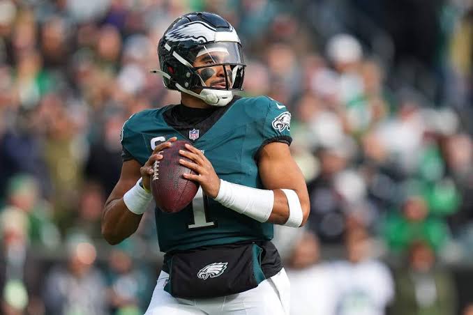 Jalen Hurts Needs To Take More Risks Throwing The Ball - 97.5 The ...