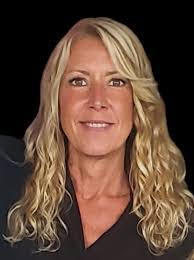 Lisa Biello's Instagram, Twitter & Facebook