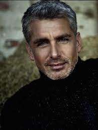20 Erstaunliche Frisuren Fur Altere Manner Older Mens Hairstyles Grey Hair Men Old Man Haircut