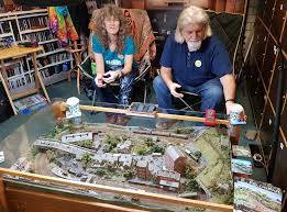 Notice these model rooms on this page. Chiltern Model Railway Exhibition 2020 1 Esngblog