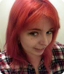 In addition, dry hair tends not to hold color as well. Review Live Xxl Ultra Brights Purple Punk Express Chemist