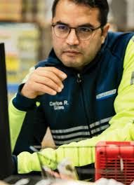 Fred Erhardt's Instagram, Twitter & Facebook